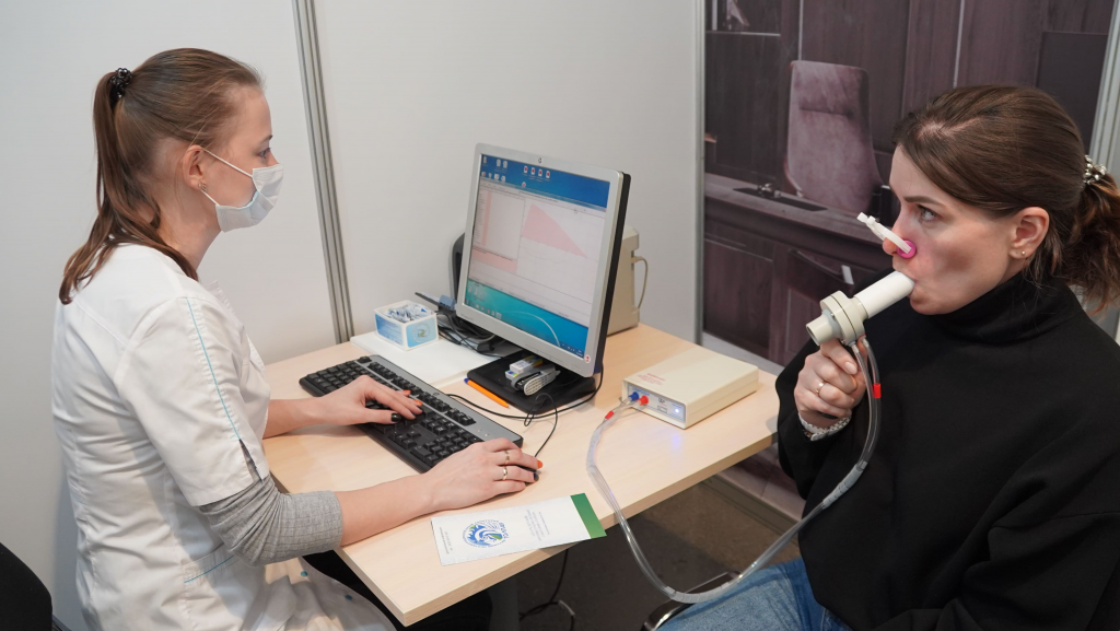 Для 156 тысяч свердловчан из числа прошедших диспансеризацию в 2025 году курение является частью жизни и фактором риска рака